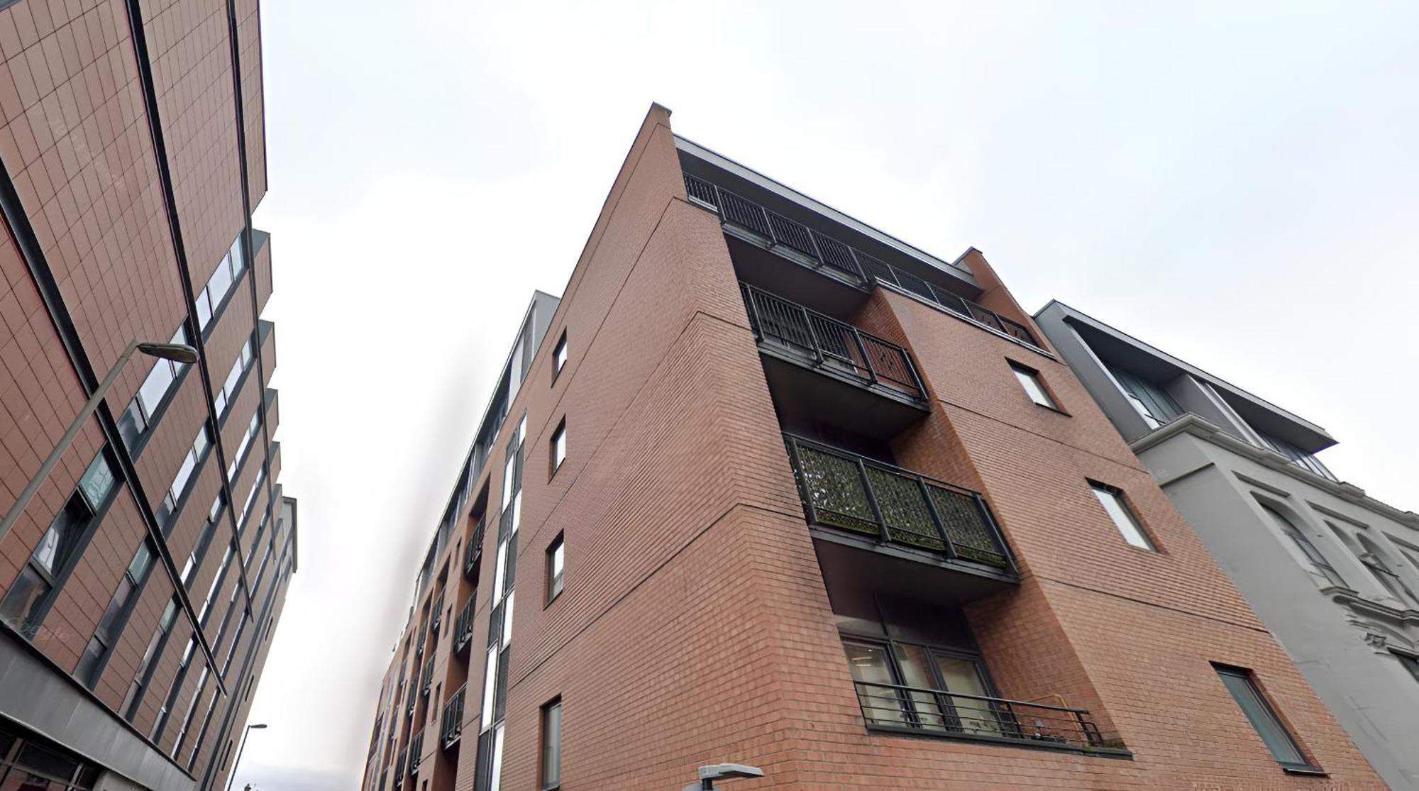 Apartment Sidemersey Livings - Magical Garden In Benson Street